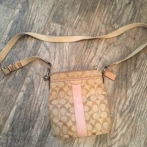 Authentic Coach cross over bag
